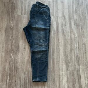 BDG Dark Blue Relaxed Fit Jeans